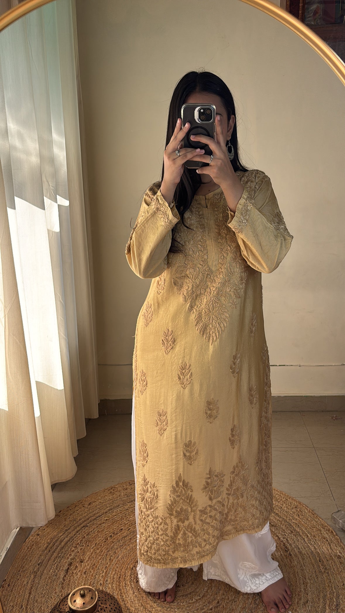 Raha – Handcrafted Chikankari Kurta in Chanderi