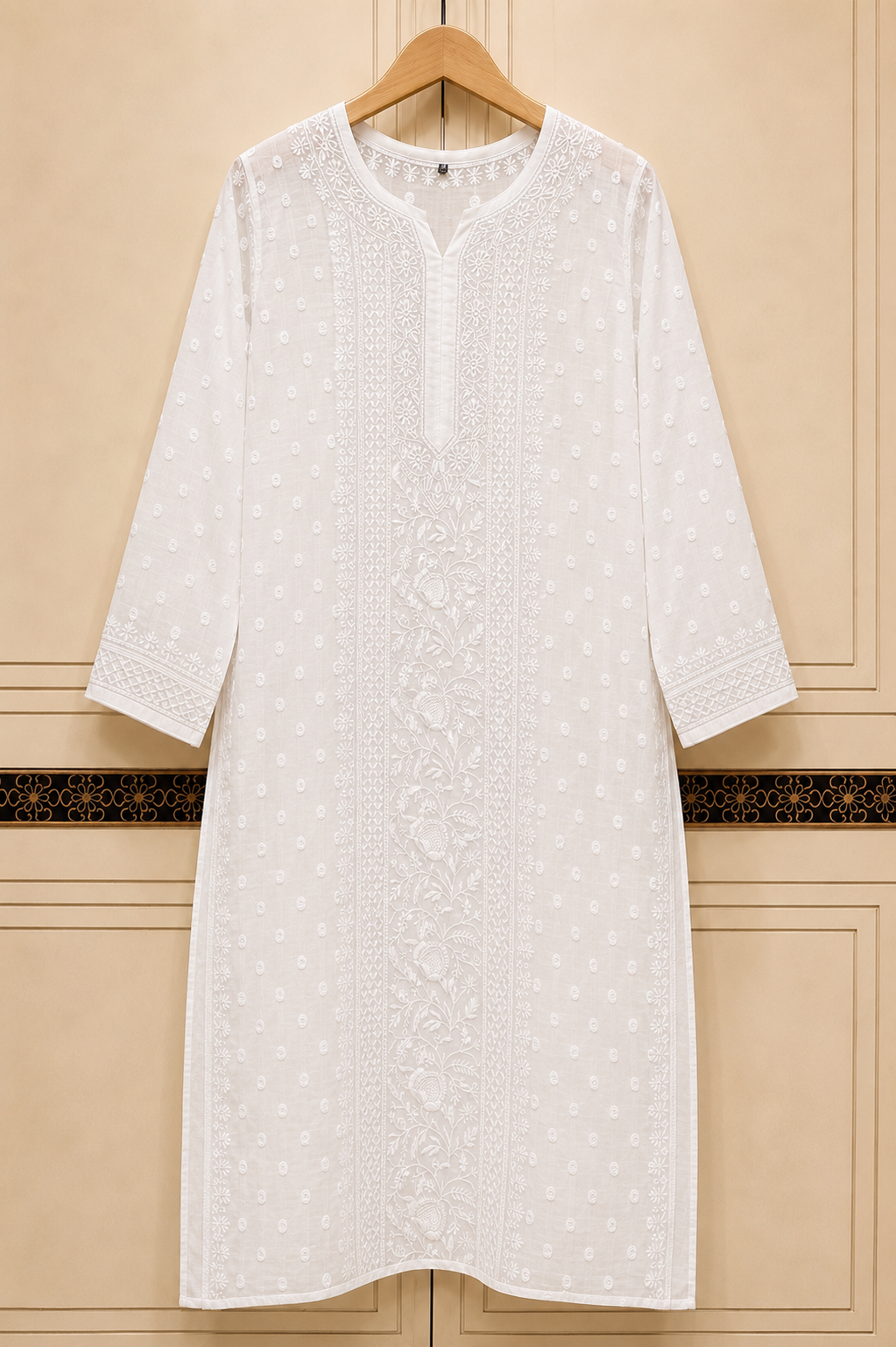 MEERAB – Signature Hand Jaali Mul Chanderi Chikankari Kurta