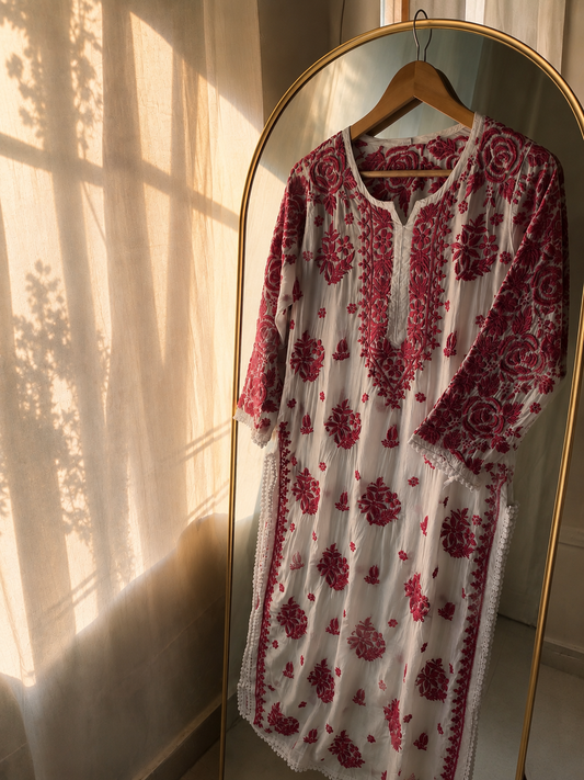 Mahira – Premium Pure Muslin Handcrafted Chikankari Kurta