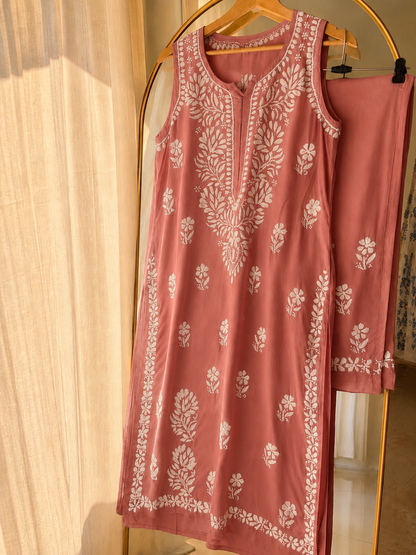 Elara – Handcrafted Chikankari Sleeveless Kurta & Bottom Set